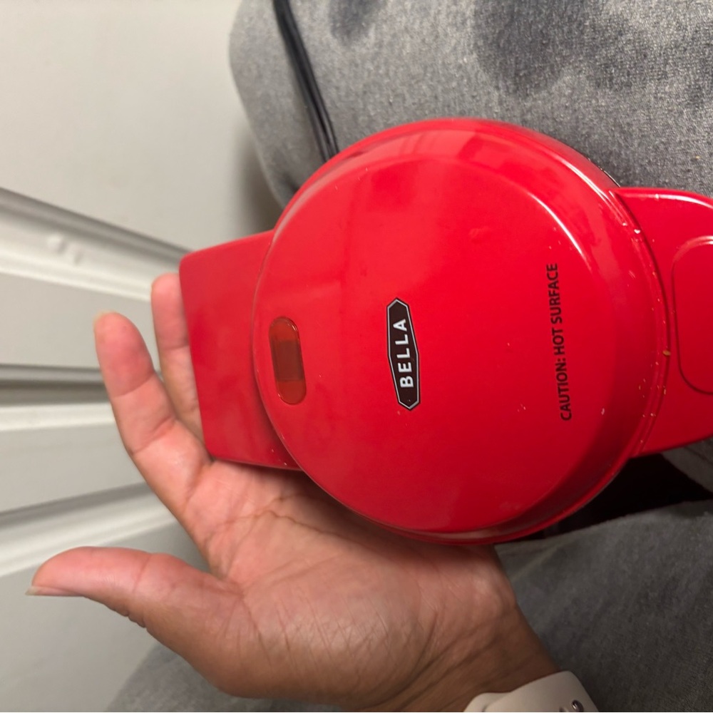 Abella Bold Red Headphones